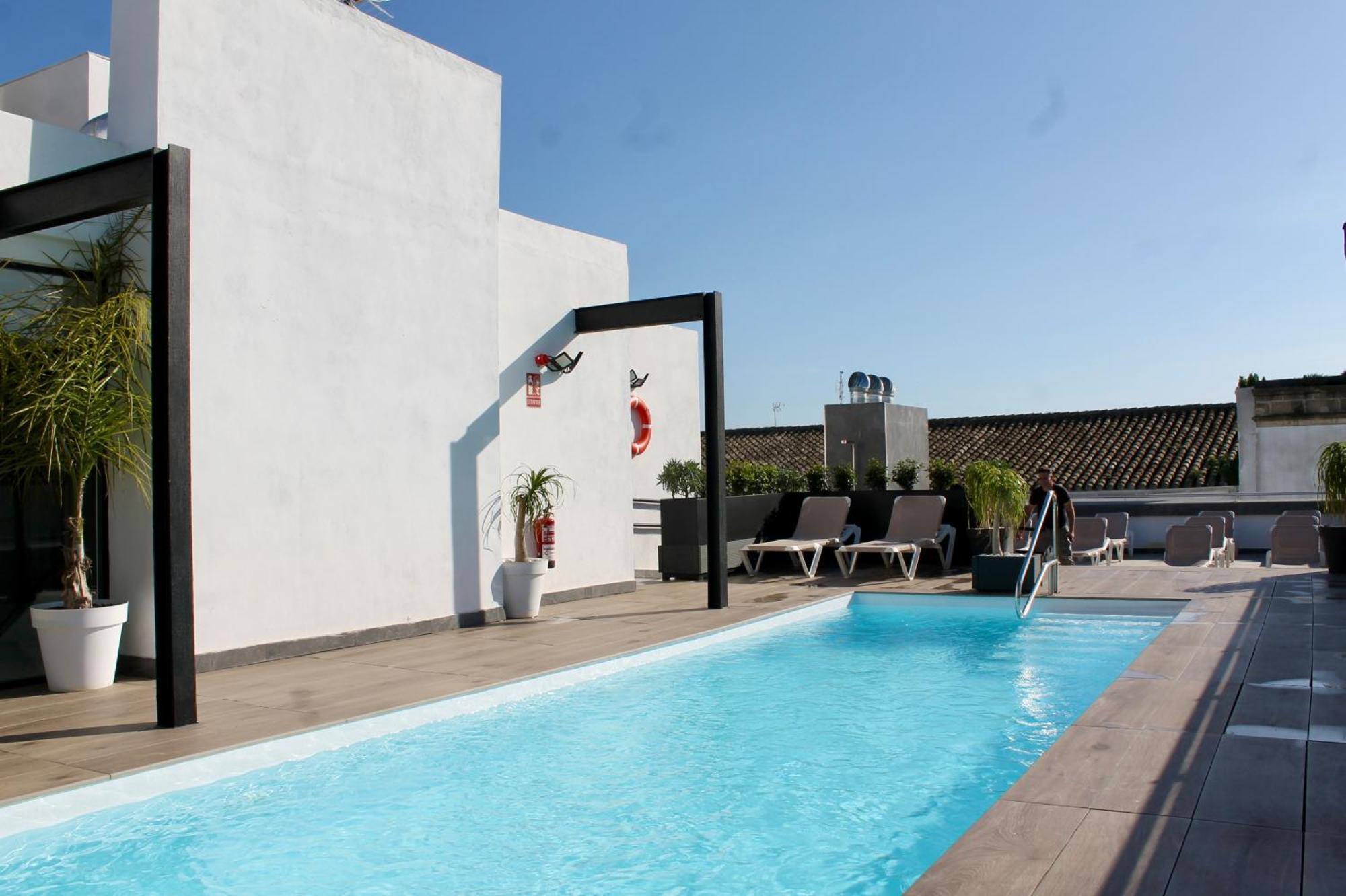 Eszentrico Suites Jerez Jerez de la Frontera Exterior foto